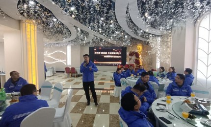 團(tuán)隊(duì)風(fēng)采